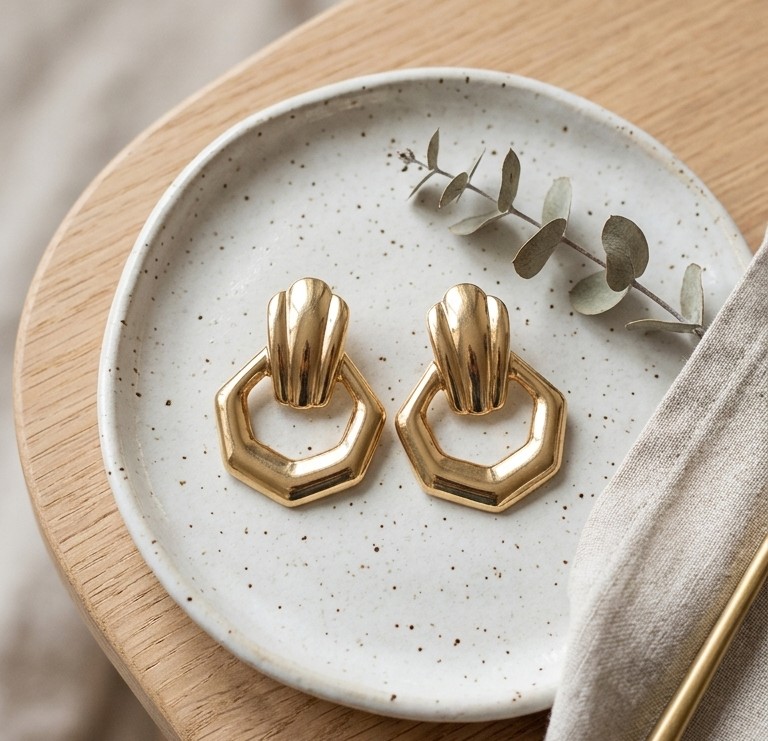 Nisha Geometric Drops